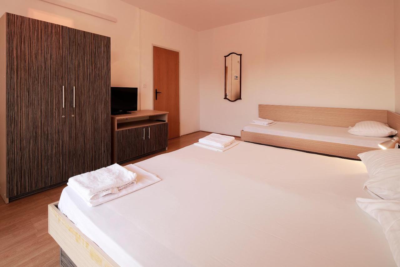 נובליה Apartments Katra מראה חיצוני תמונה
